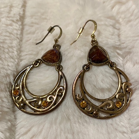 Sparkly Stone Earrings & Bracelet - Picture 2 of 8